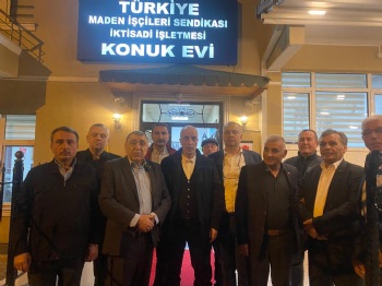 İlk İftarımızı Depremzede Konuklarımız ve Türk-İş Genel Başkanı Atalay İle Yaptık