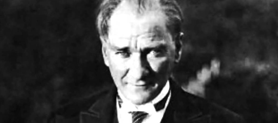 Ulu Önderimiz Mustafa Kemal Atatürk'ü Özlemle Anıyoruz