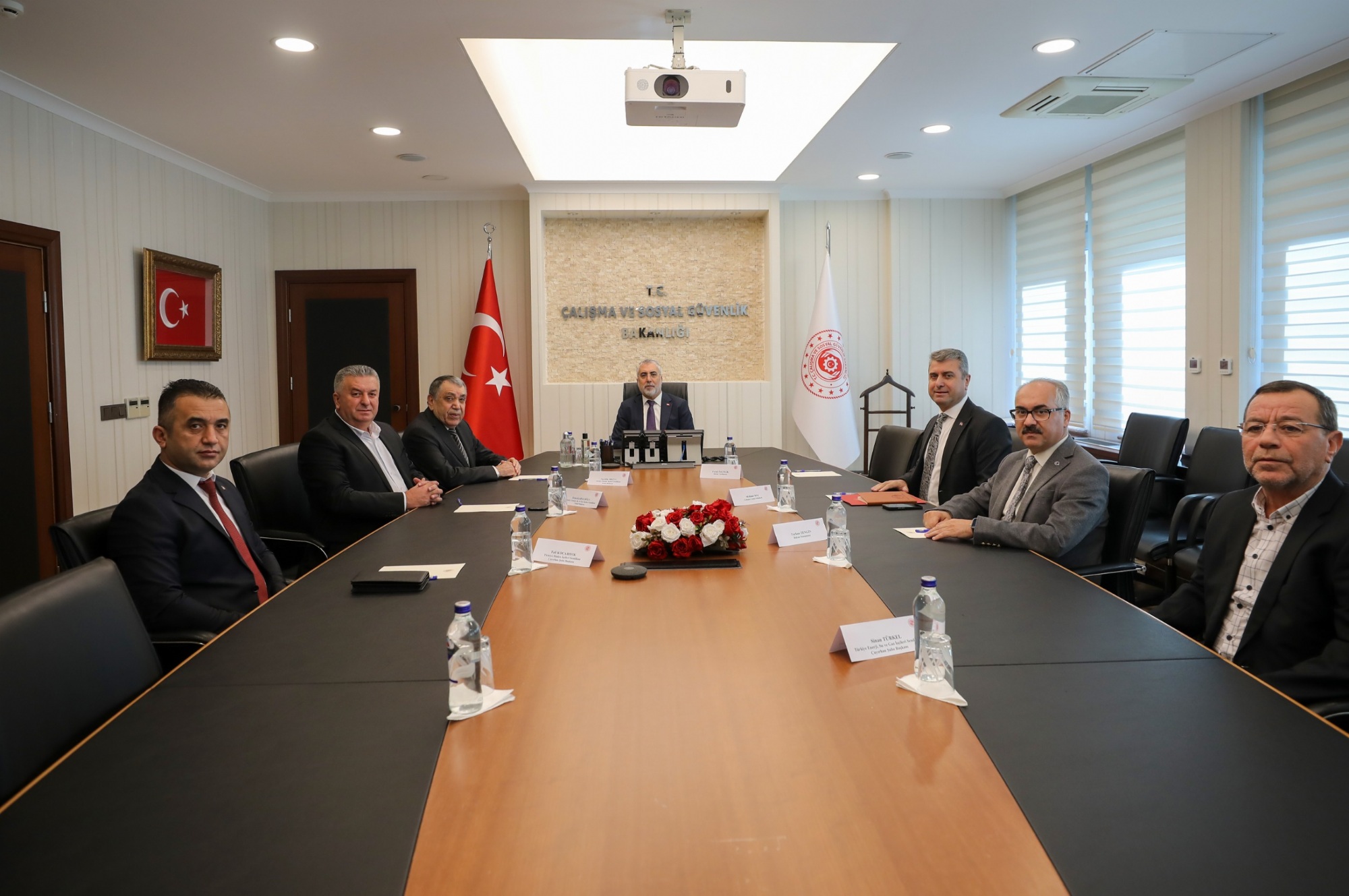 Çayırhan Termik Santrali ve Maden Sahalarının Özelleştirilmesi Hakkında Bakan Işıkhan'la Görüştük